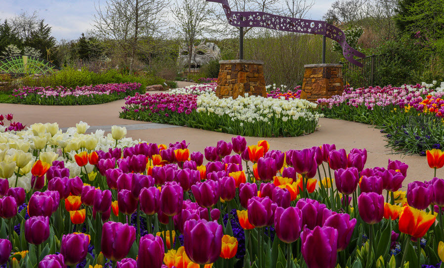 Tulsa Botanic Garden, United States